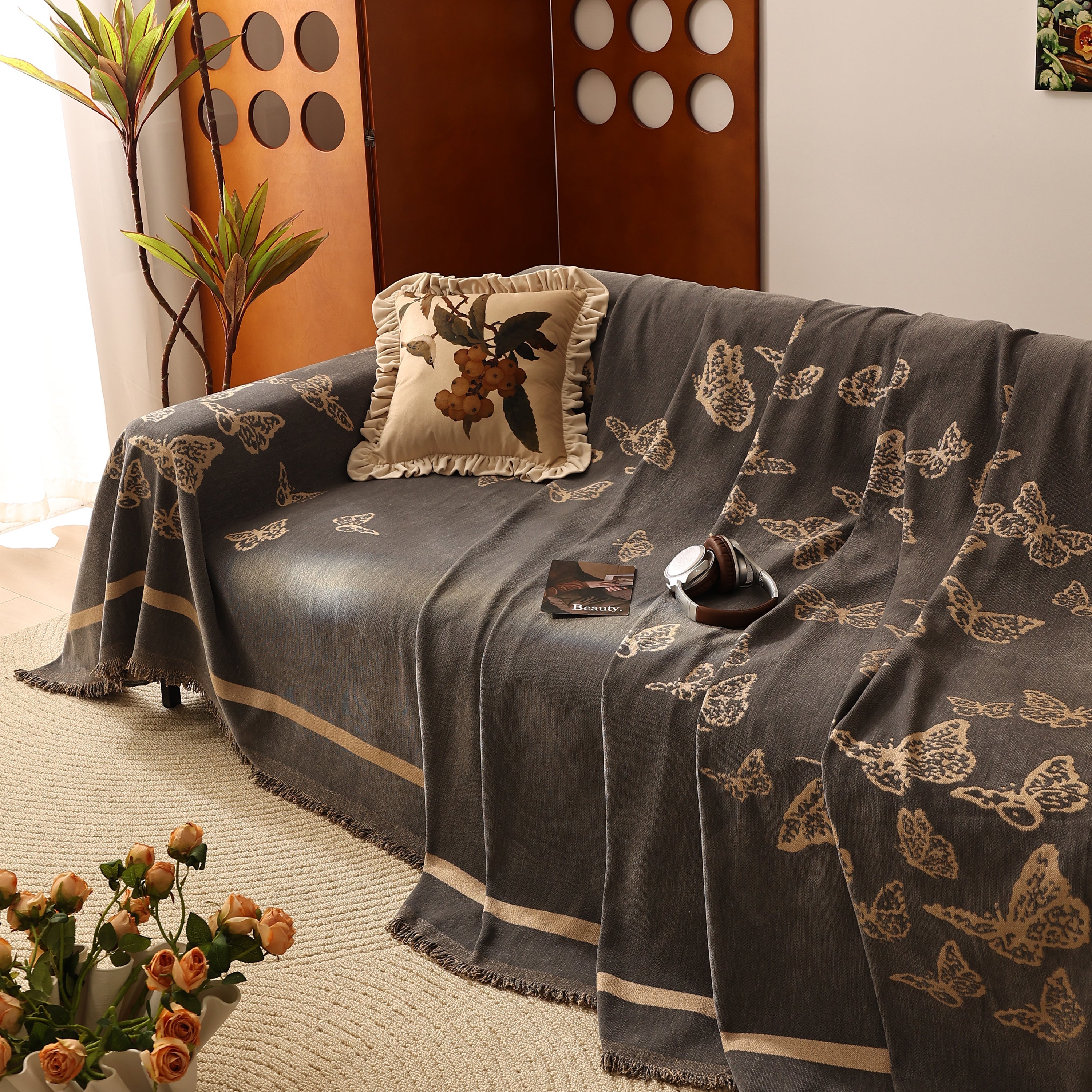 Butterfly Jacquard Soft Couch Blankets Cover for Couch Reversible Modern Sofa Slipcover Throw Covers