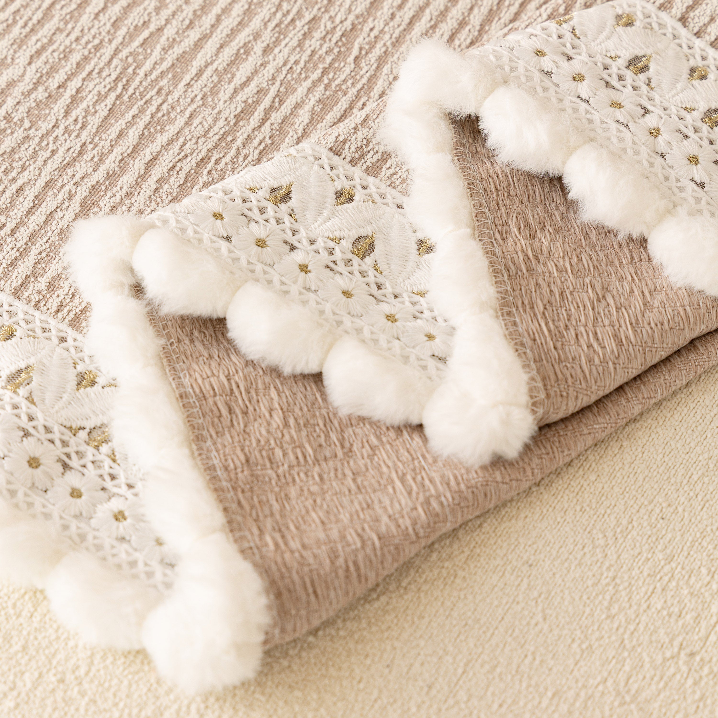 Sofa Cover Throw with Lace Trim & Pom-Pom Fringe, Decorative Couch Cover Blanket