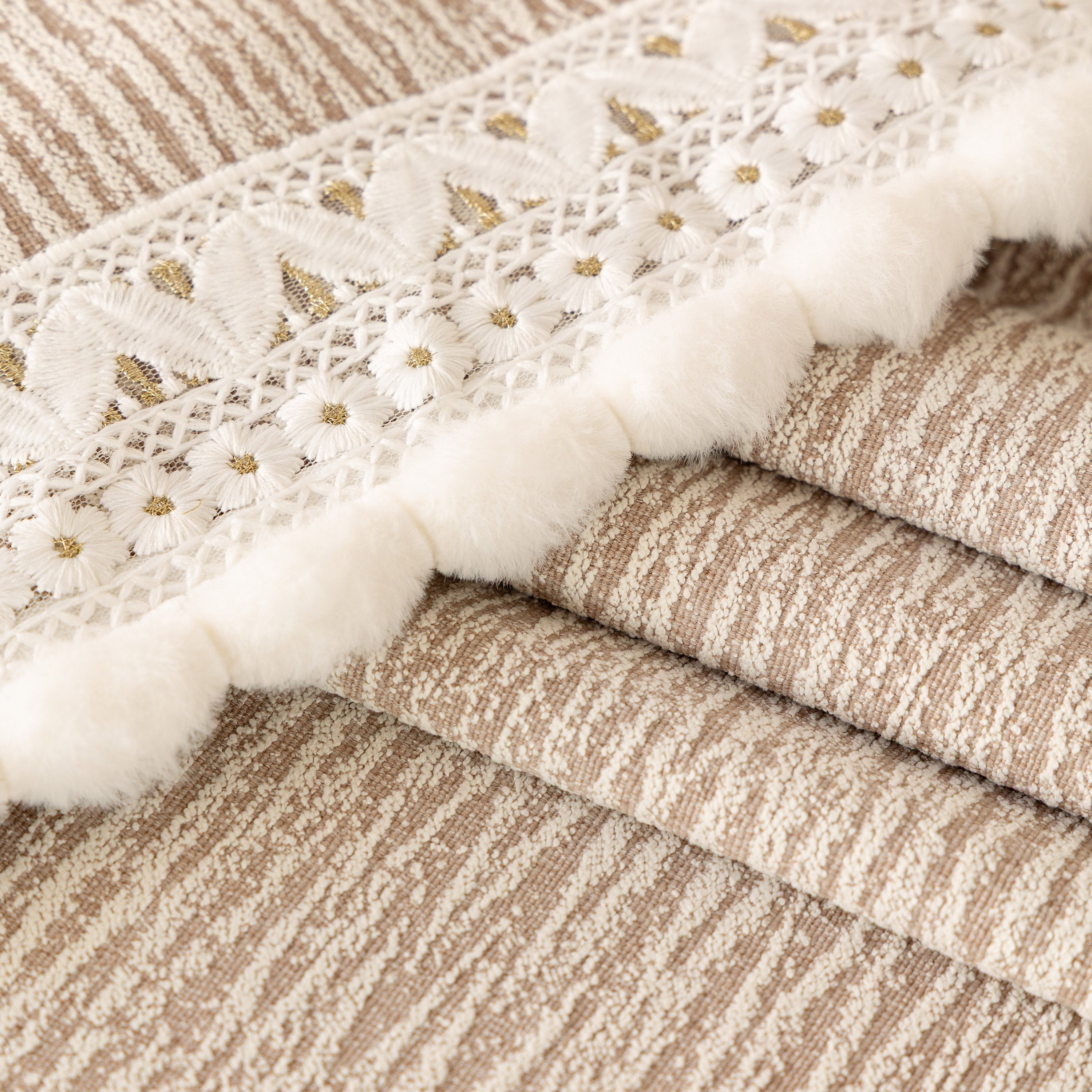 Sofa Cover Throw with Lace Trim & Pom-Pom Fringe, Decorative Couch Cover Blanket