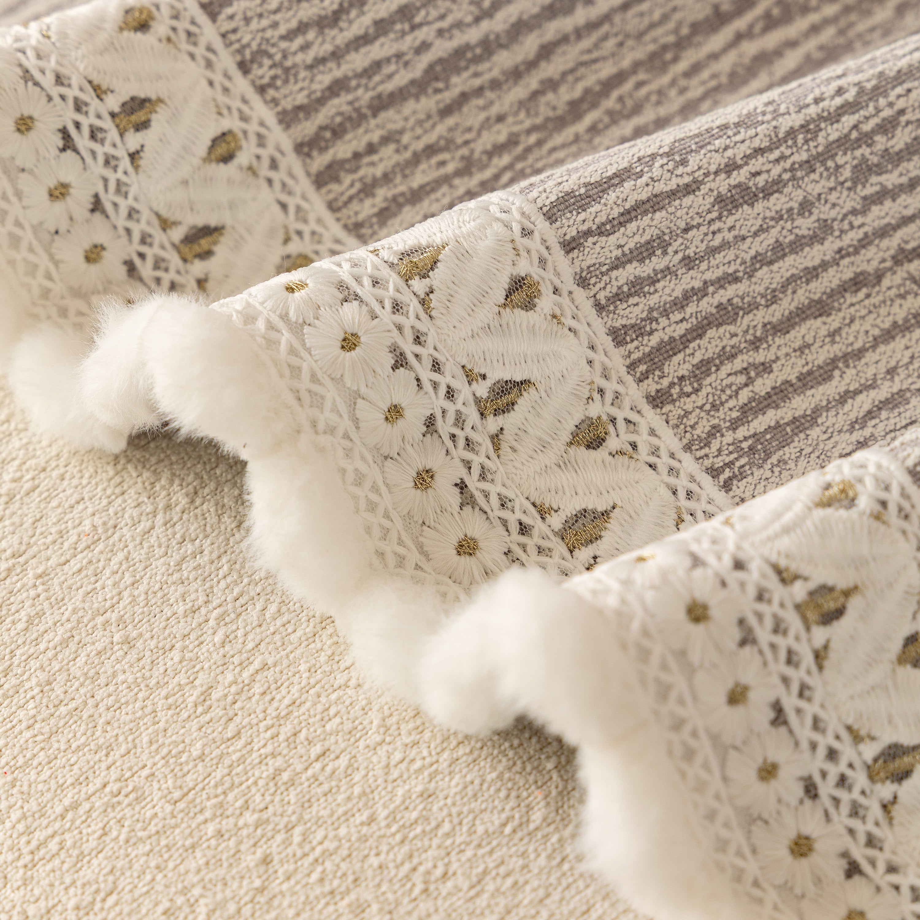 Sofa Cover Throw with Lace Trim & Pom-Pom Fringe, Decorative Couch Cover Blanket