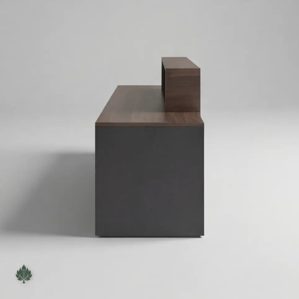 Taviel · Front Reception Desk