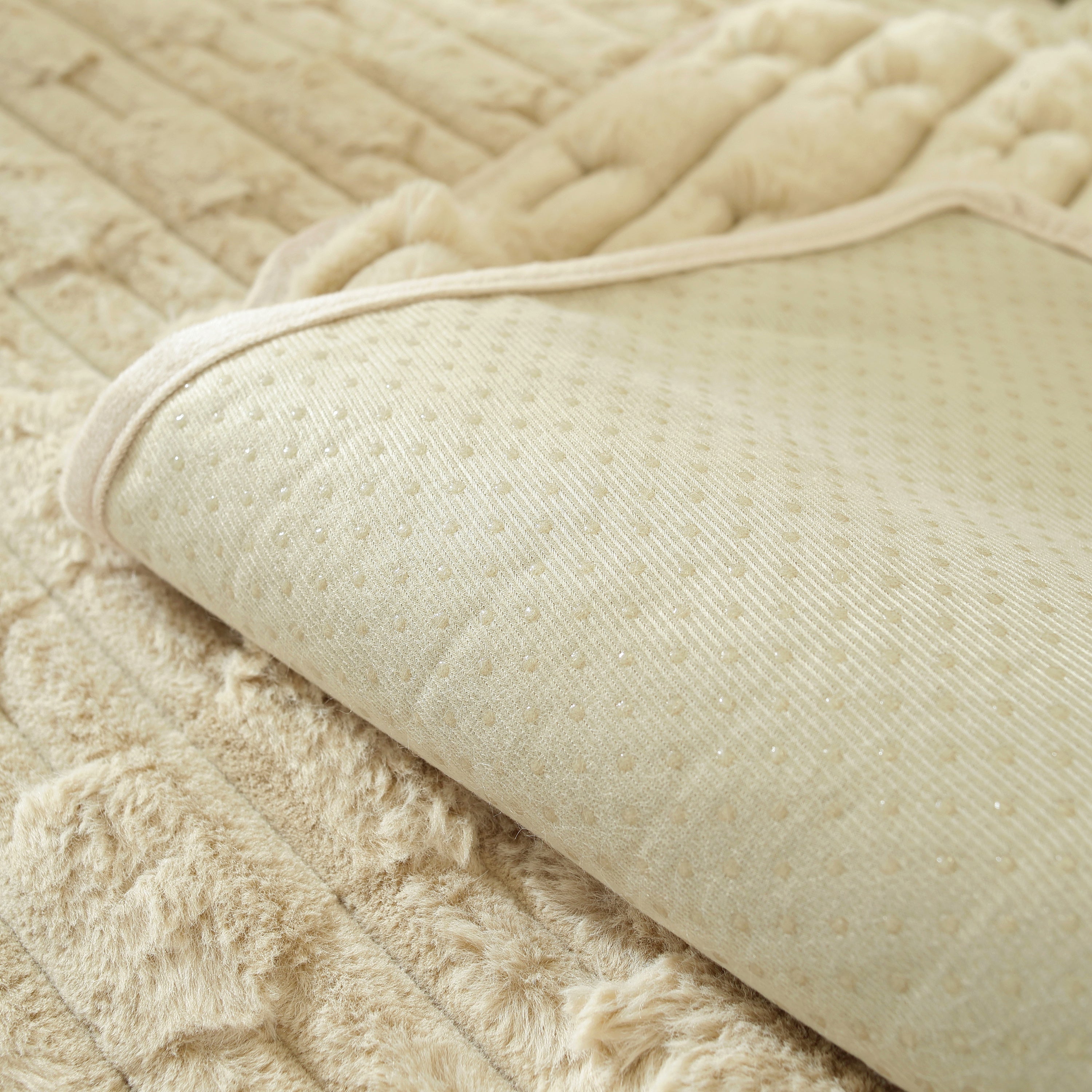 Bamboo-Style Sofa Towel, Faux Rabbit Fur Thickened Non-slip Seat Cushion Covers