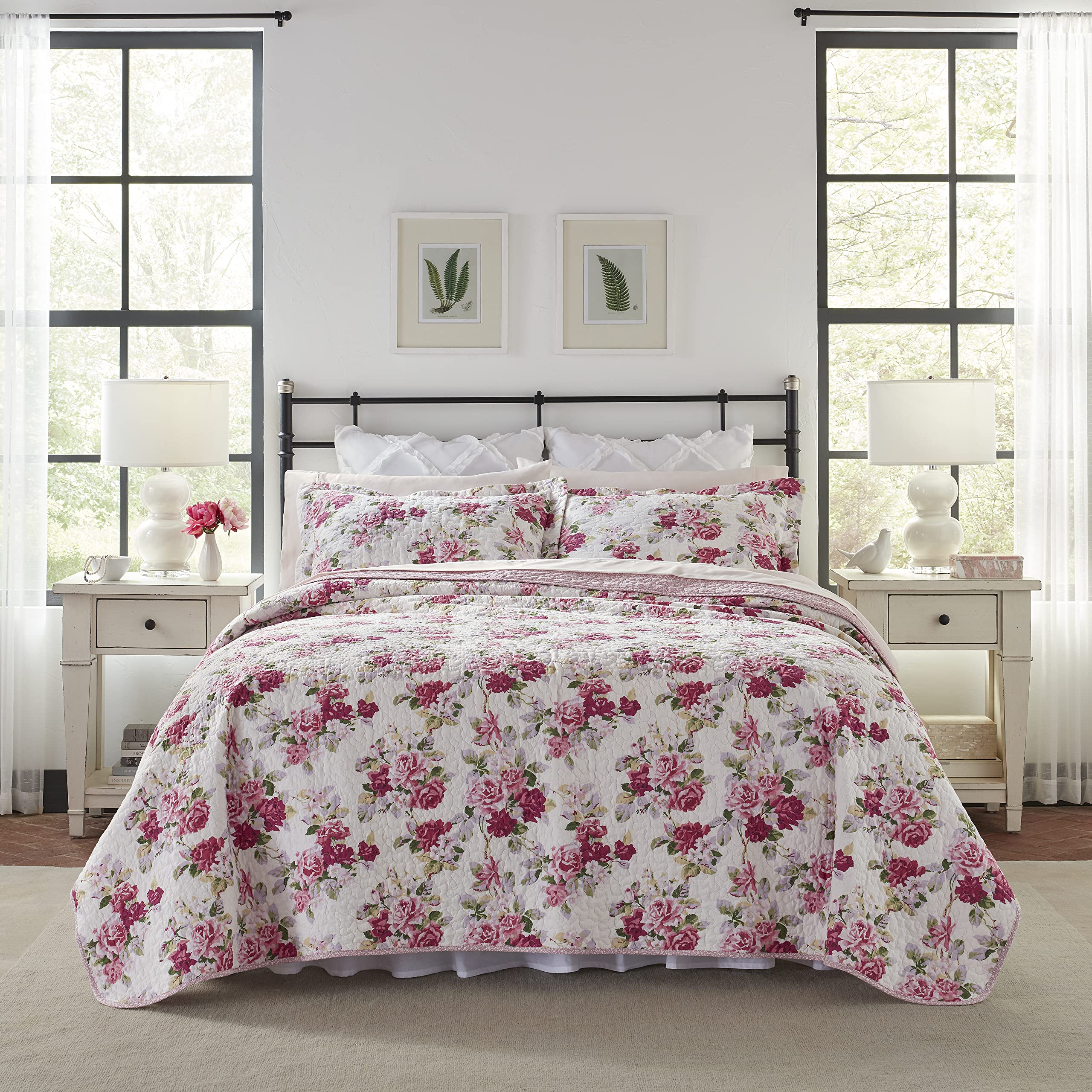 Laura Ashley - Twin Quilt Set, Reversible Cotton Bedding With Matching Sham, Lightweight Home Decor For All Seasons (Lidia Pink,