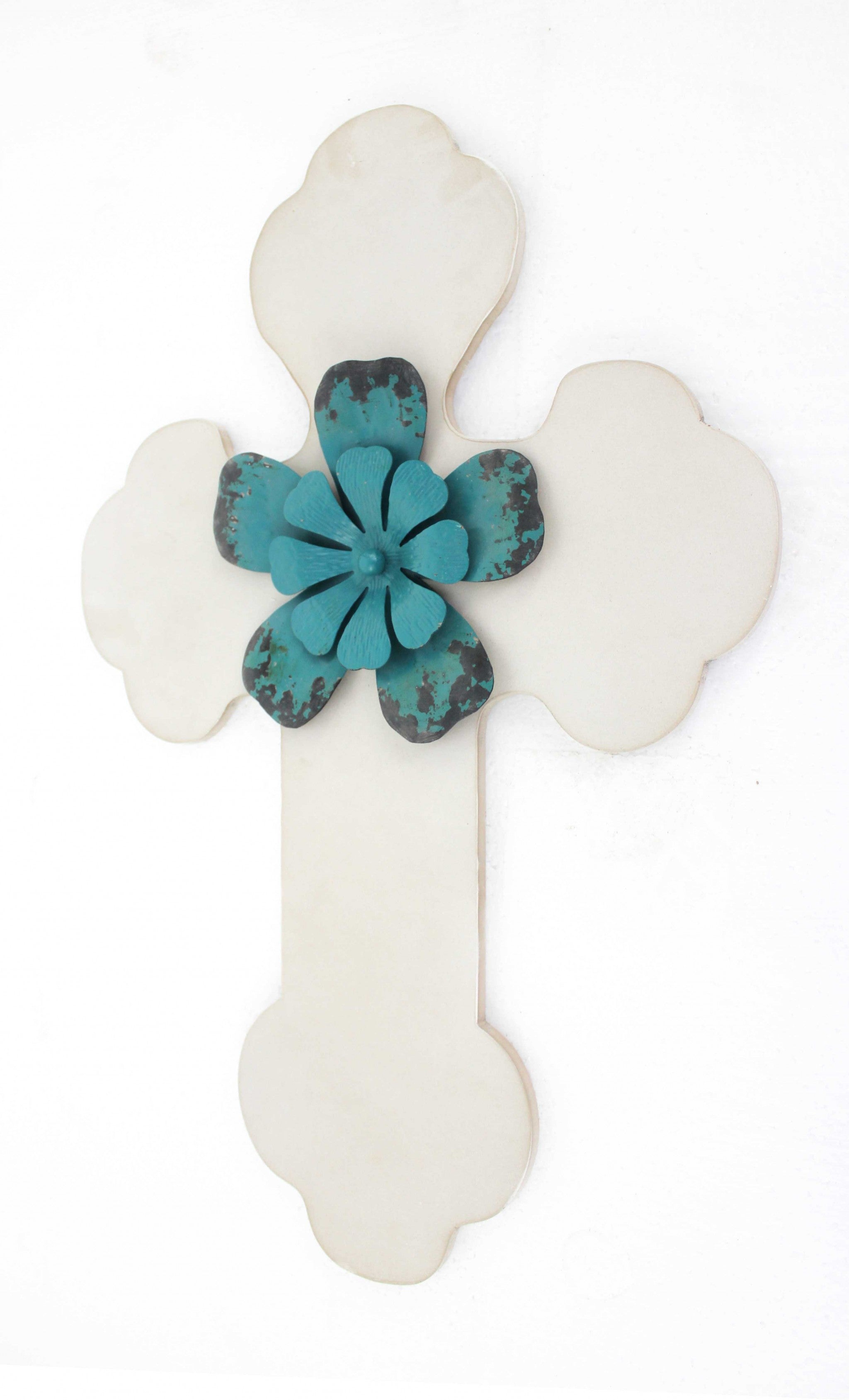HomeRoots 1' x 15.75' x 23.75' White, Rustic Cross Wooden - Wall Decor