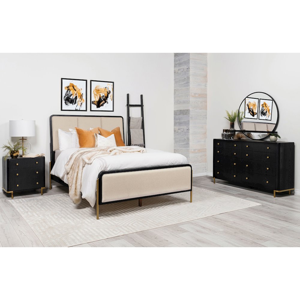 Arini 4piece Queen Bedroom Set Cream and Black