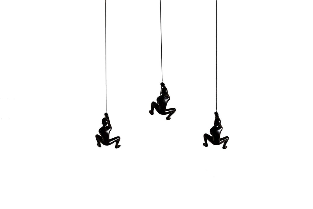 HomeRoots 293220 5.5 x 3.5 x 3.5 in. Climbing Man Black - Pack of 3