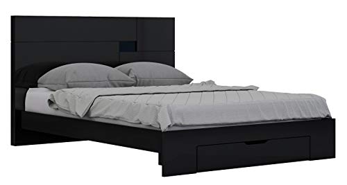 HomeRoots 79' X 80' X 43' 4pc Eastern King Modern Black High Gloss Bedroom Set