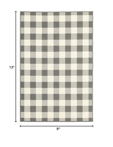 HomeRoots Grey Polypropylene 9’x13’ Gray and Ivory Gingham Indoor Outdoor Area Rug