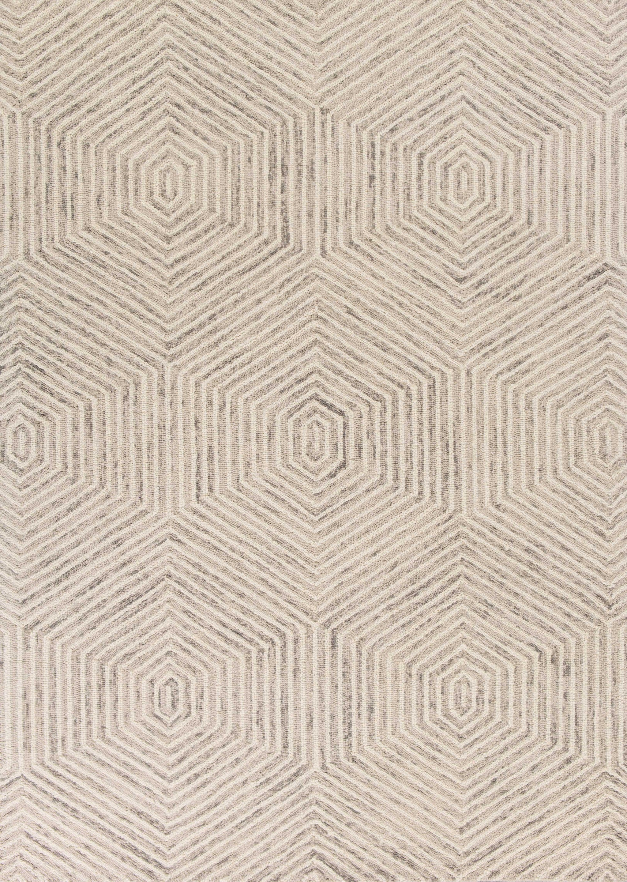 HomeRoots Decor 27' X 45' Wool Ivory Area Rug