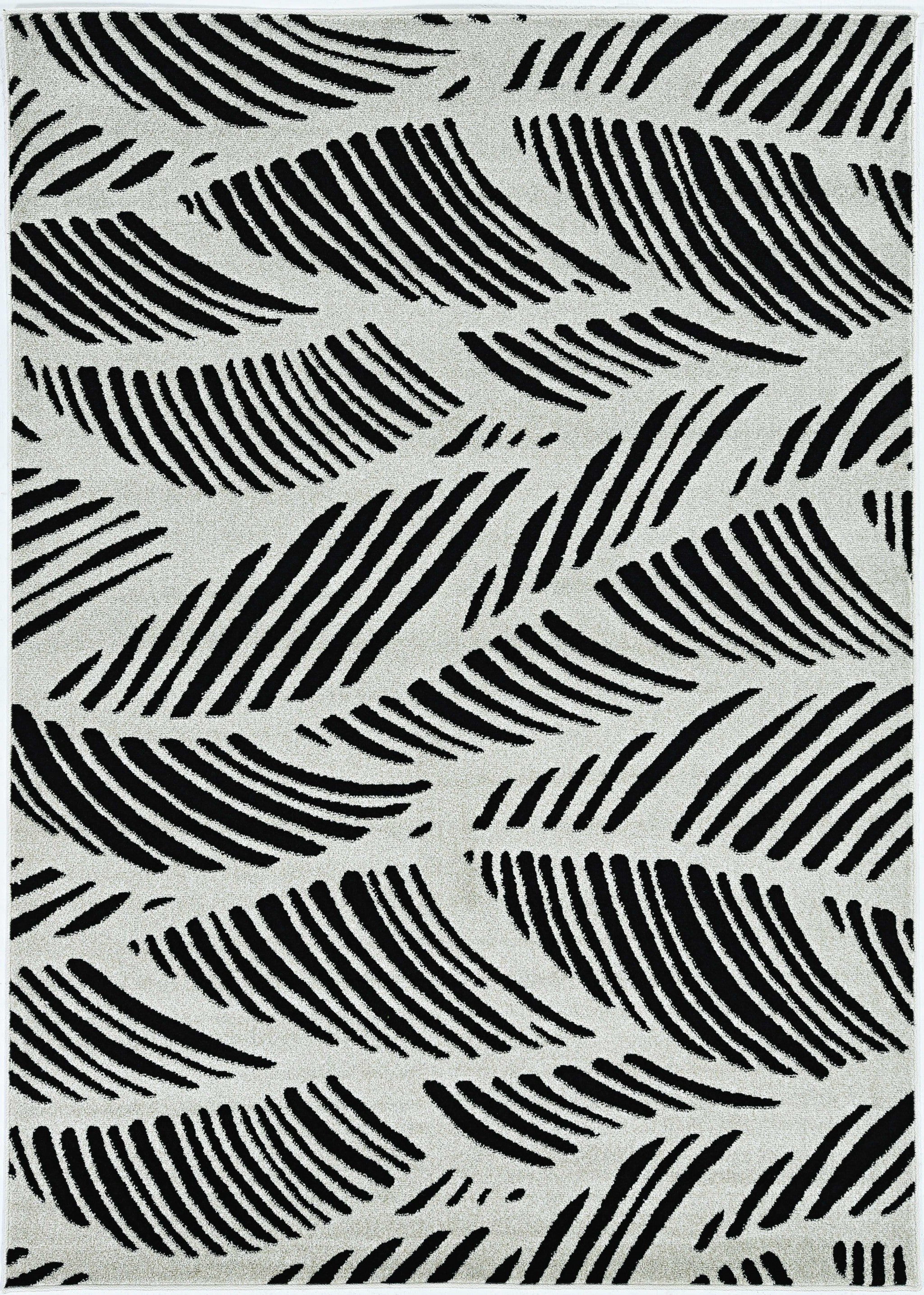 HomeRoots 7'X10' Black White Machine Woven Uv Treated Tropical Palm Leaves Indoor Outdoor Area Rug