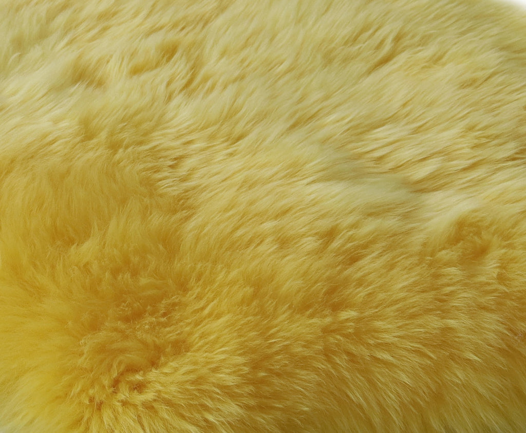 HomeRoots 2' X 3' Yellow New Zealand Natural Sheepskin Rug