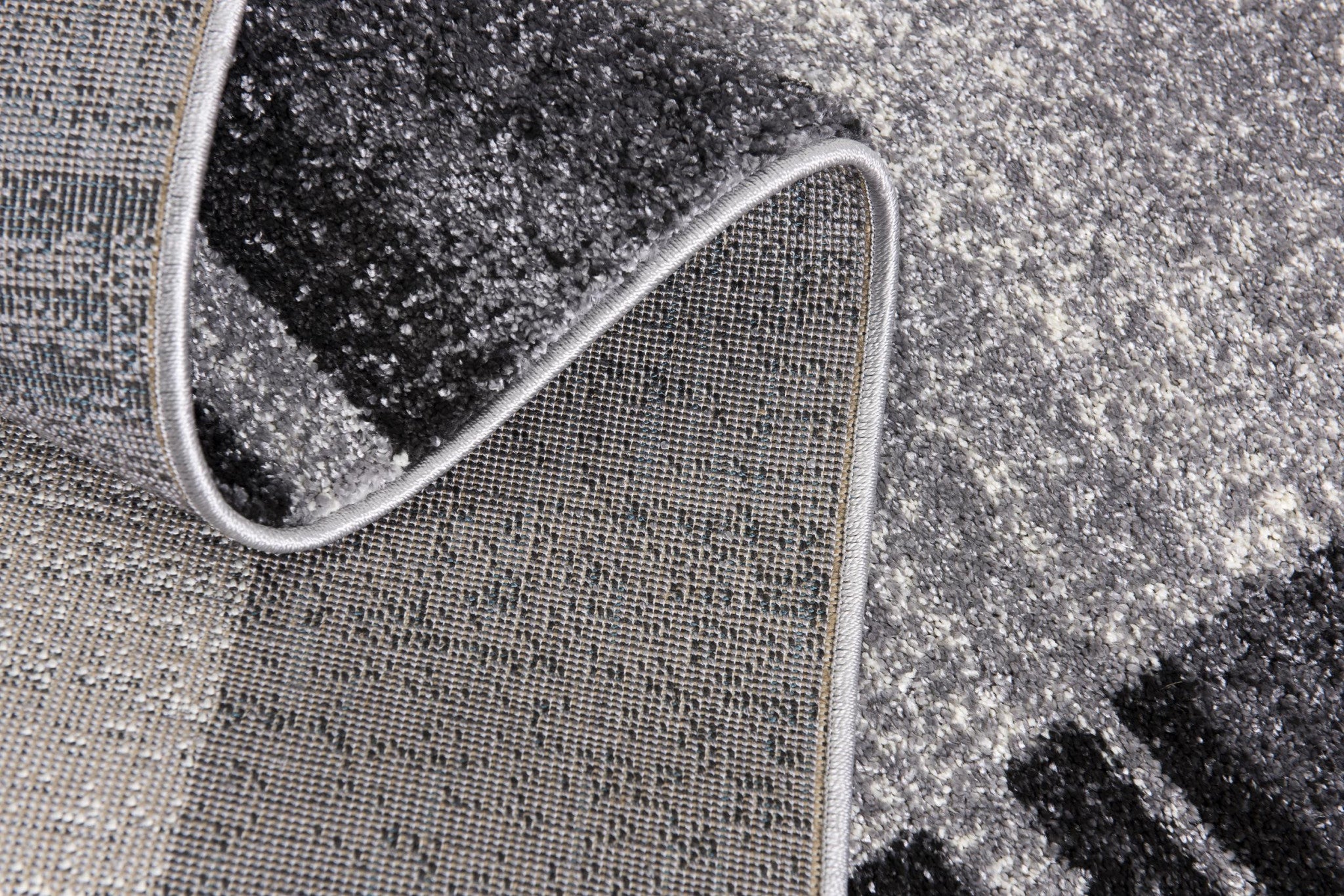 HomeRoots Grey 100% Twisted Polyester 8â€ x 11â€ Gray Modern Bordered Area Rug