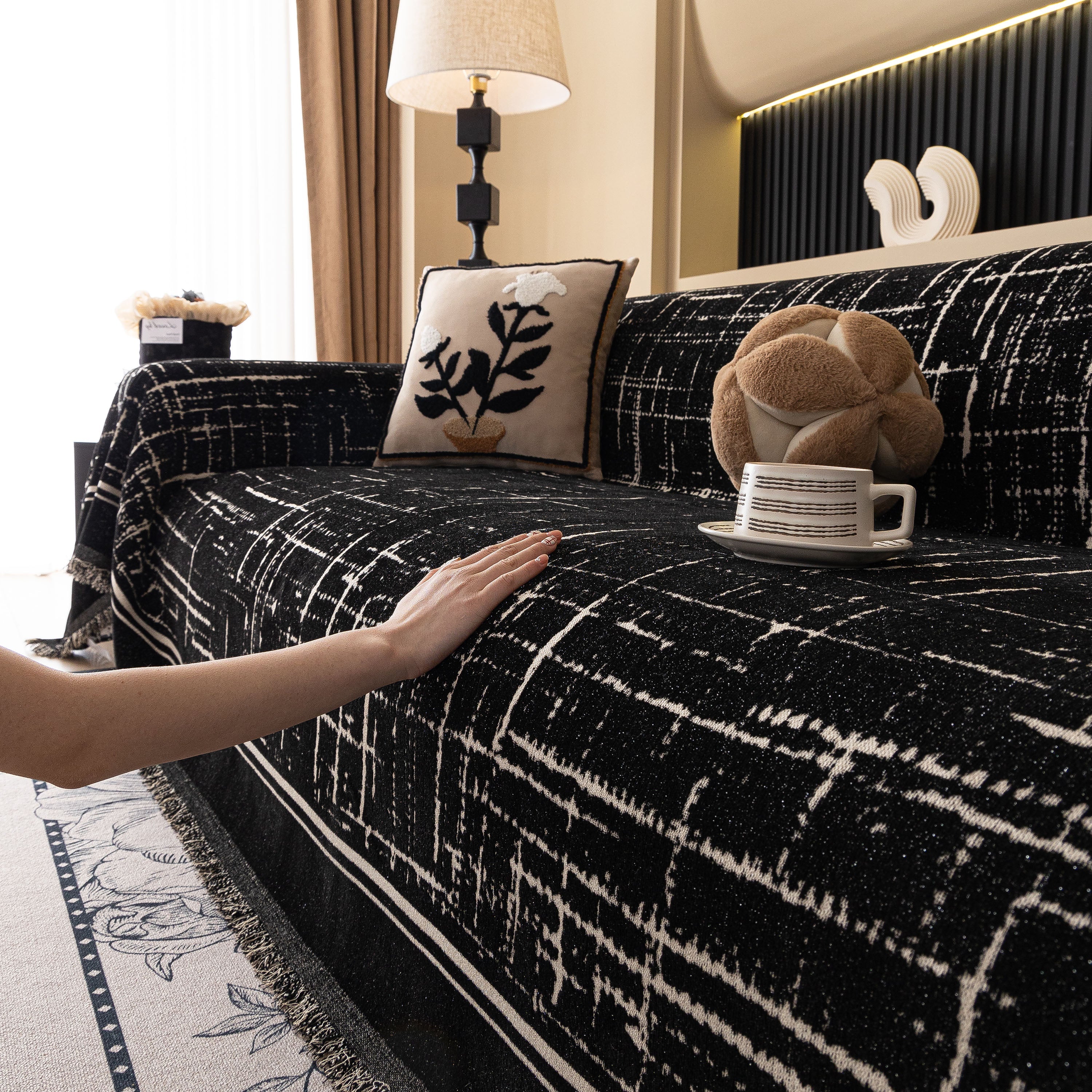 Modern Couch Protector Blanket Woven Chenille Sofa Cover Throw with Artistic Grid