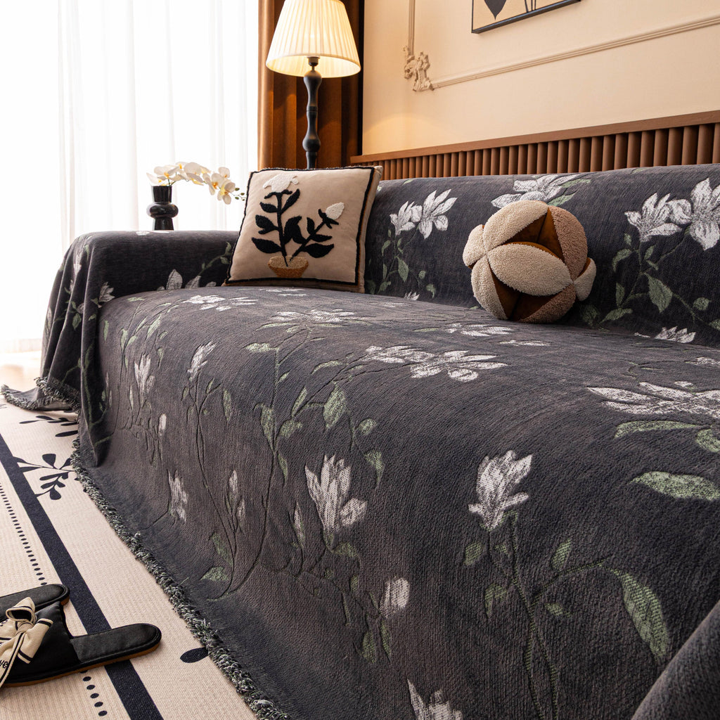 Luxury Thickened Sofa Throw Cover, Decorative Cozy Floral Jacquard Couch Cover Blanket