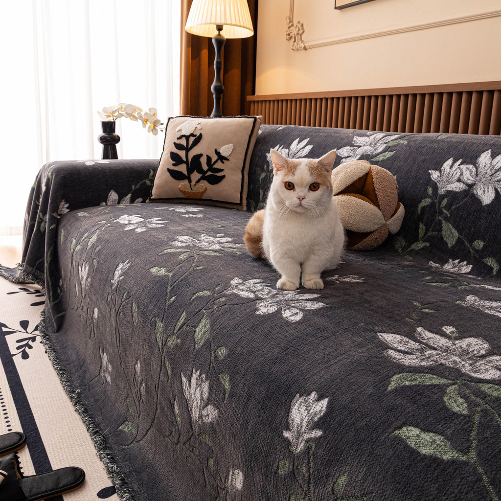 Luxury Thickened Sofa Throw Cover, Decorative Cozy Floral Jacquard Couch Cover Blanket
