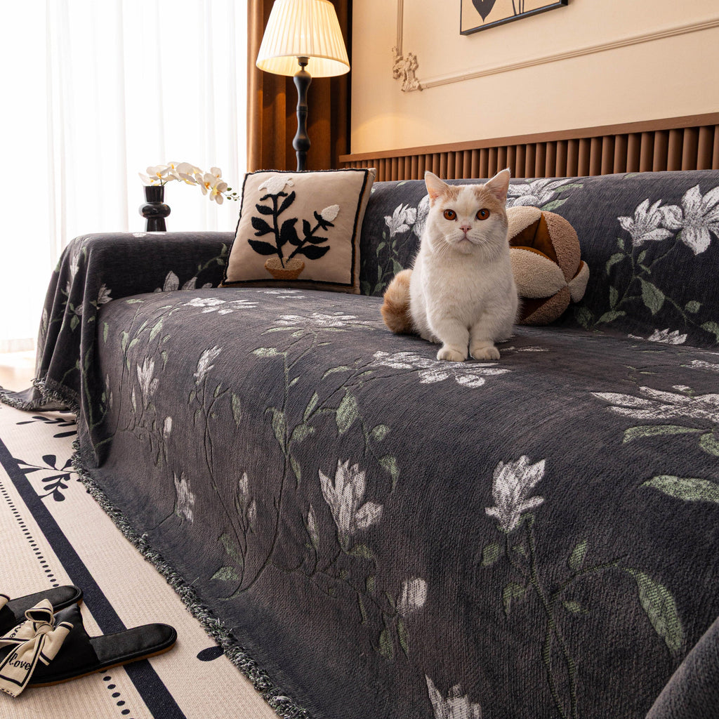 Luxury Thickened Sofa Throw Cover, Decorative Cozy Floral Jacquard Couch Cover Blanket