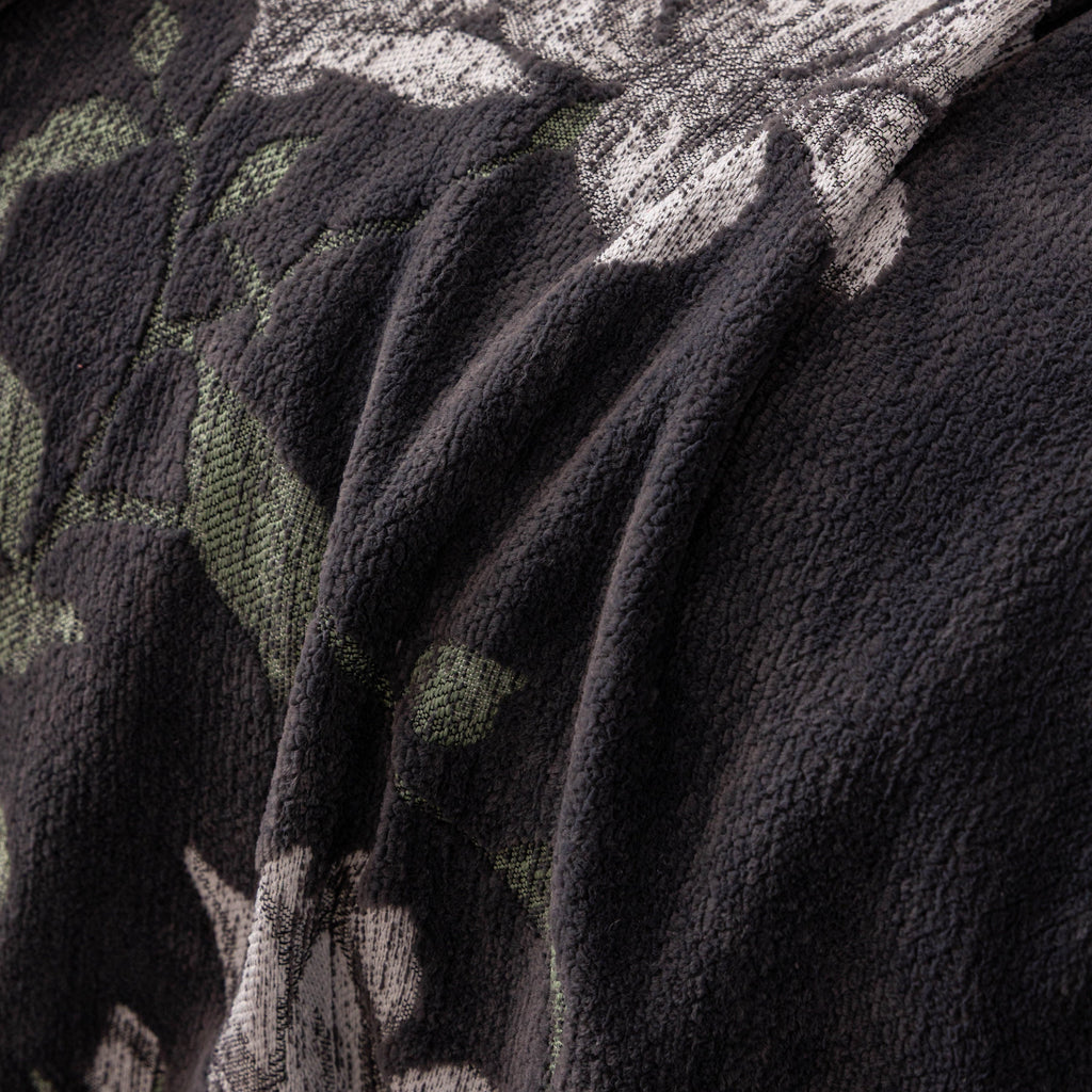 Luxury Thickened Sofa Throw Cover, Decorative Cozy Floral Jacquard Couch Cover Blanket
