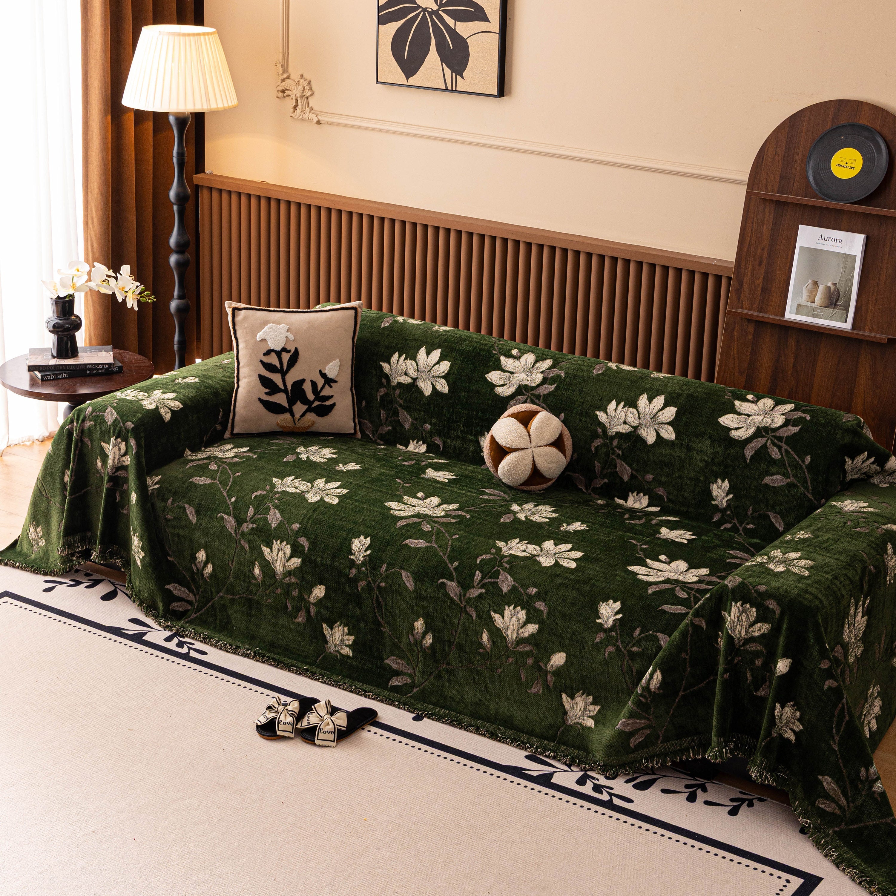 Luxury Thickened Sofa Throw Cover, Decorative Cozy Floral Jacquard Couch Cover Blanket