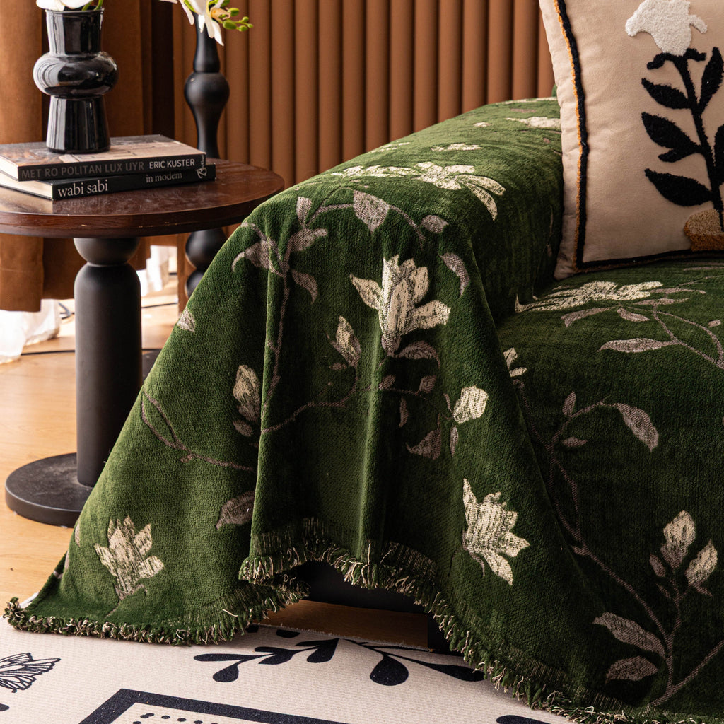 Luxury Thickened Sofa Throw Cover, Decorative Cozy Floral Jacquard Couch Cover Blanket