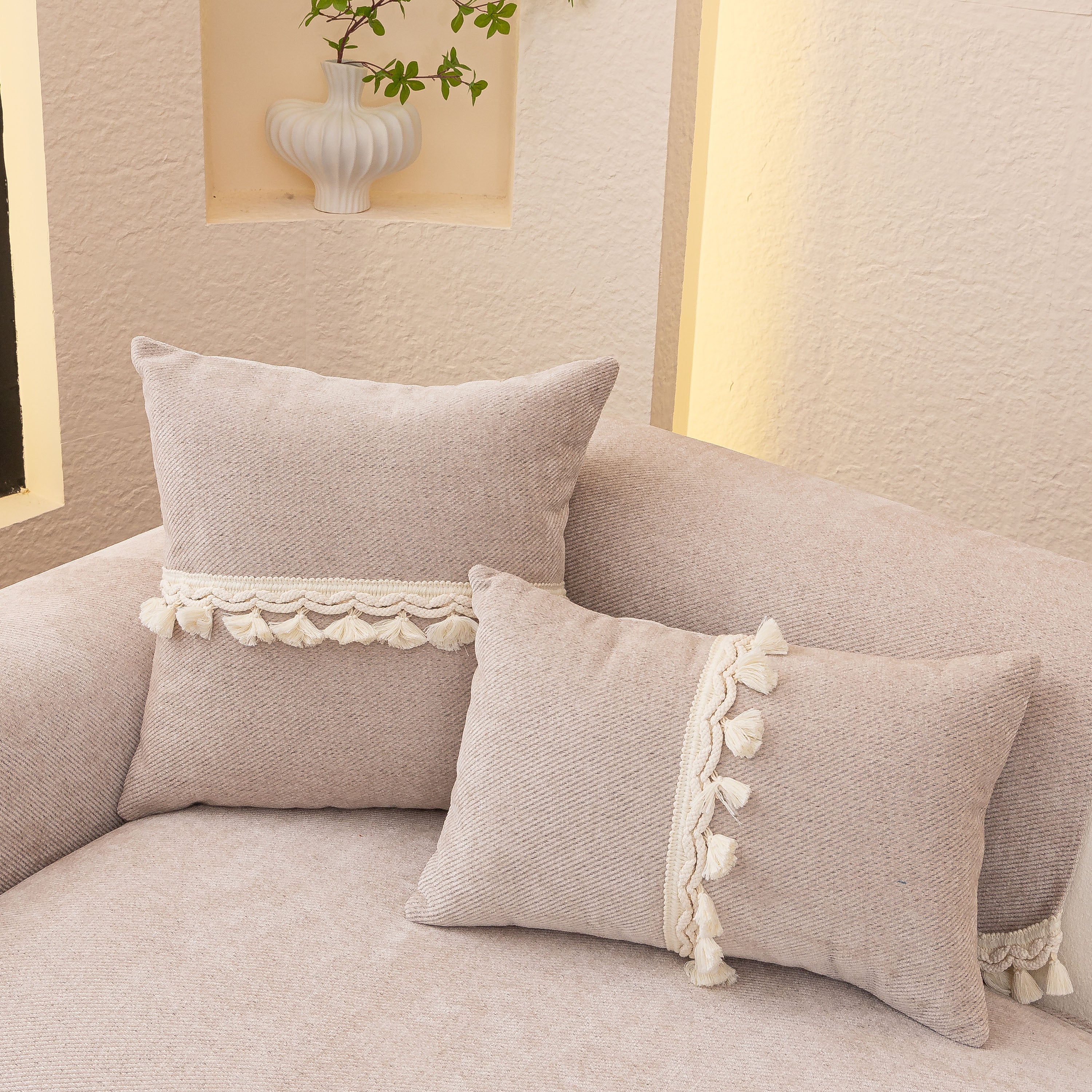 Chenille Sofa Cover Towel – Non-Slip, Washable Pets Couch Protector with Tassels