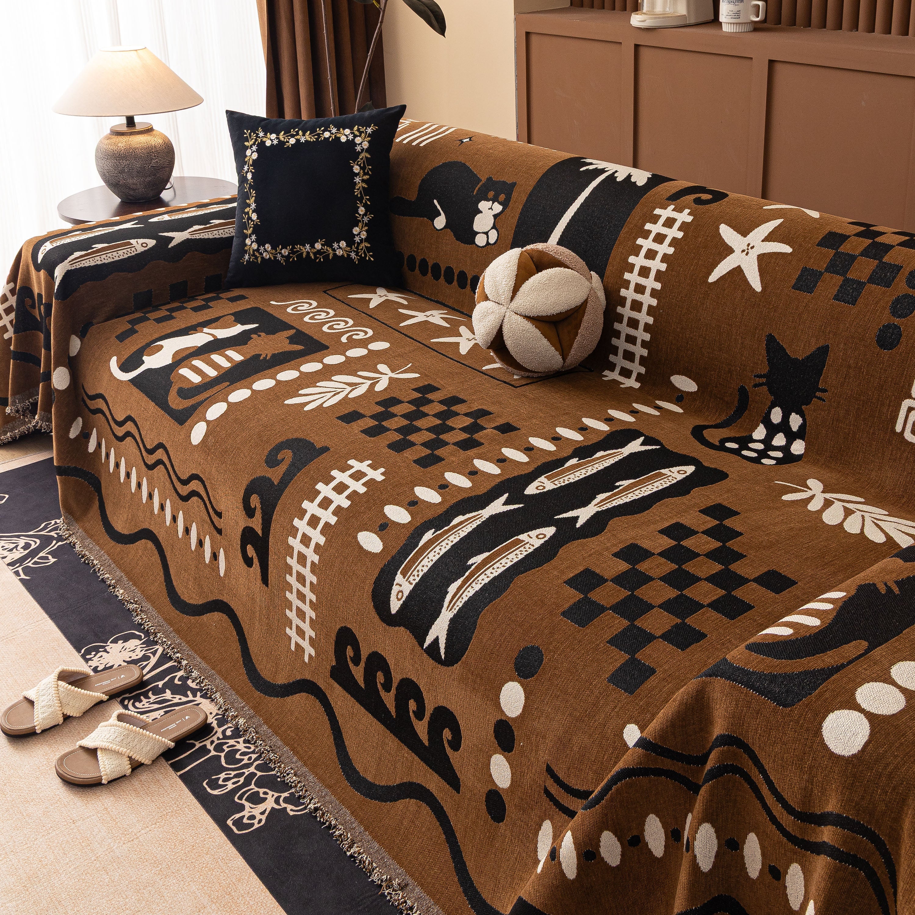 Boho Chic Woven Throw Blanket for Couch, Washable Couch Cover for Pets, Dogs, Cats