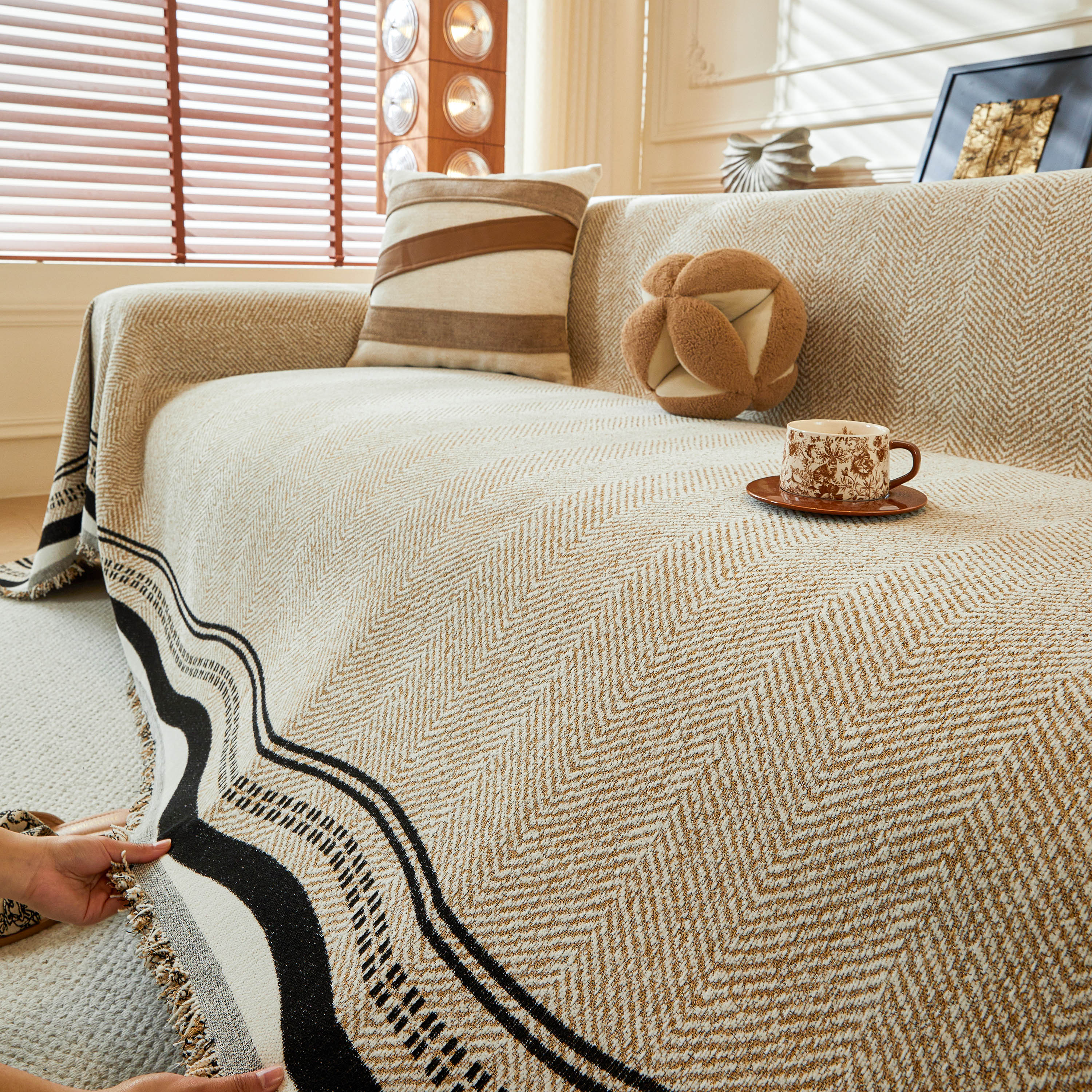 Reversible Herringbone Sofa Cover, 2-in-1 Classic British Throw Blanket for Couch
