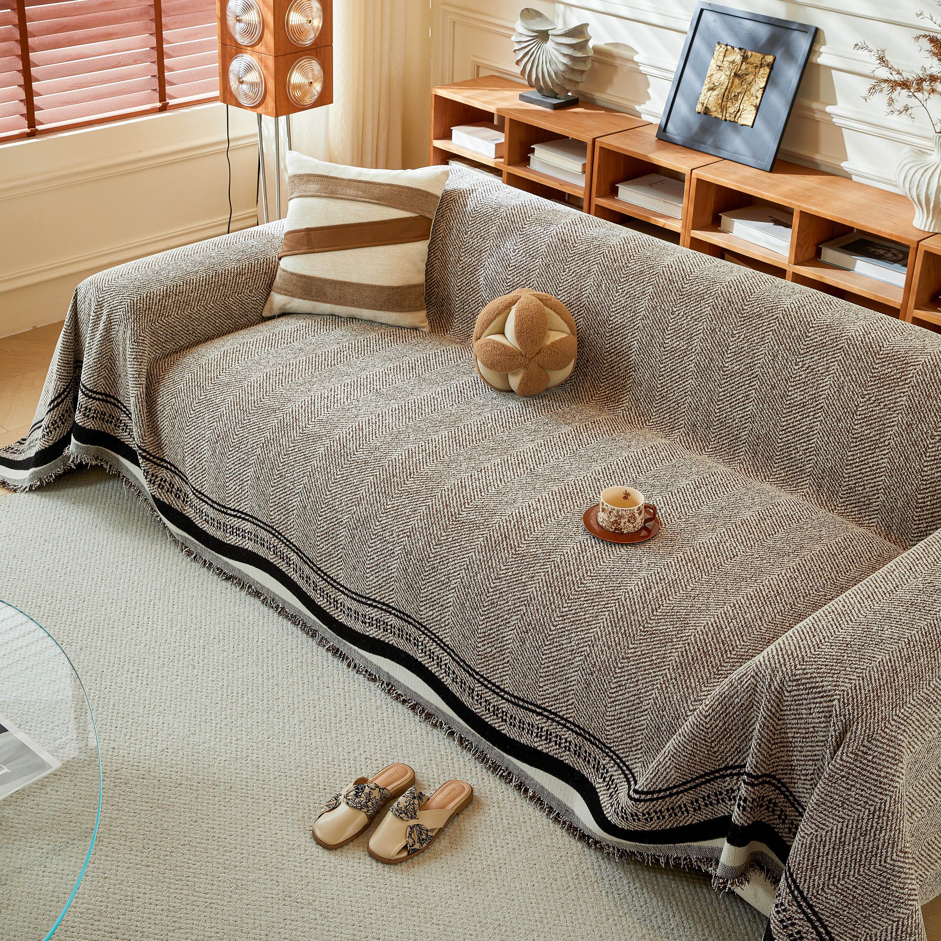 Reversible Herringbone Sofa Cover, 2-in-1 Classic British Throw Blanket for Couch