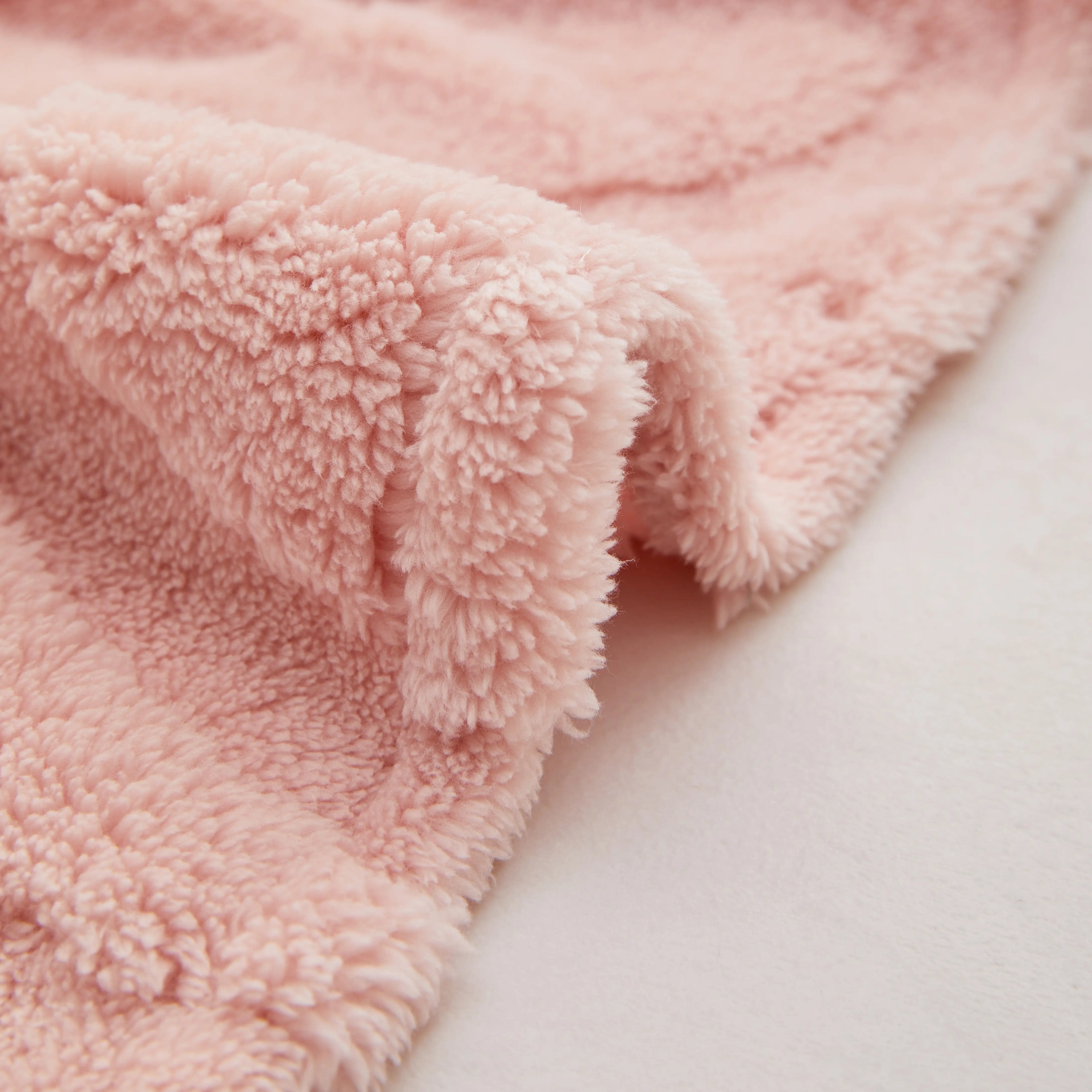 Thick Plush Jacquard Velvet Throw Blanket on Sofa, Sofa Slipcovers and Sectional Sofa Covers