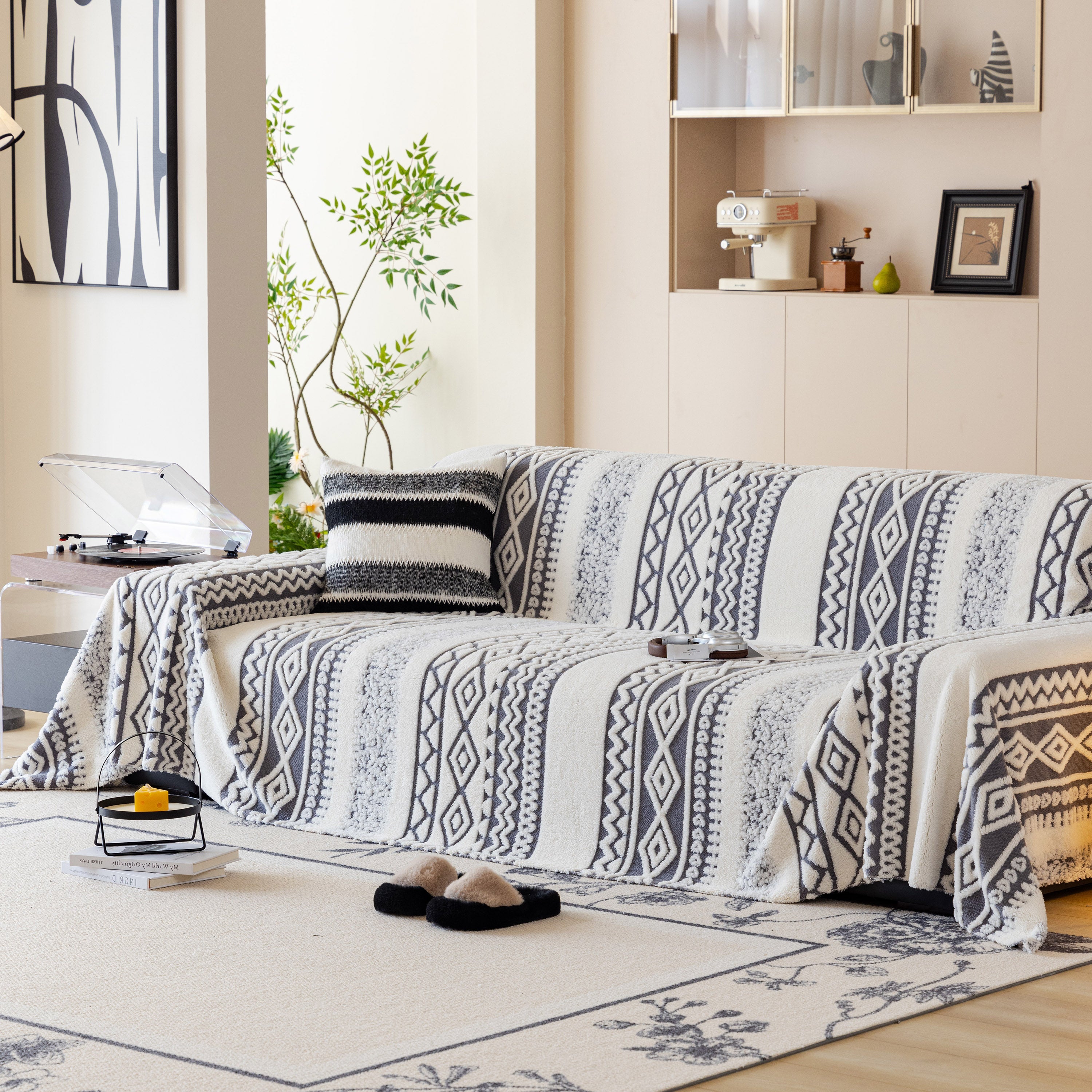 Bohemian Tufted Sofa Cover, Plush Fleece Throw Blanket with 3D Woven Aztec Stripes