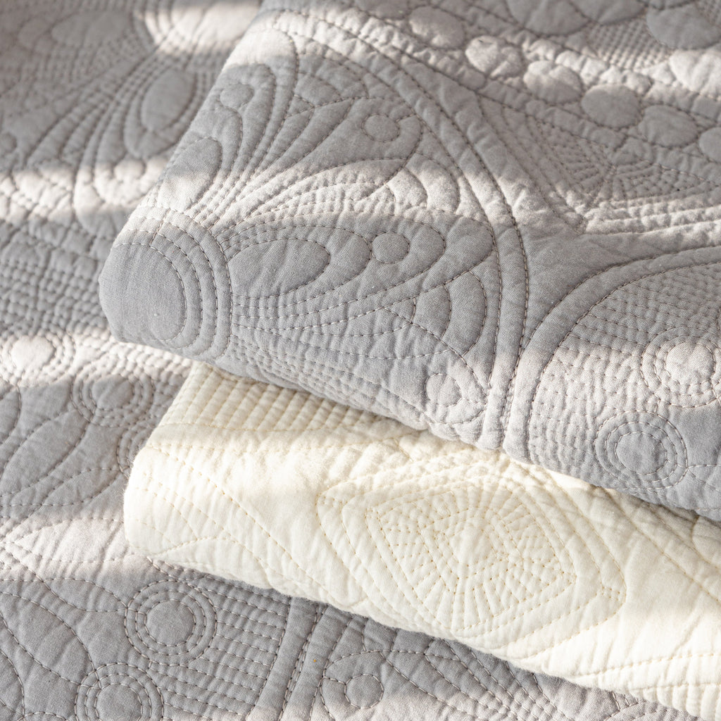 Cotton Quilted Sofa Cover, Non-Slip Couch Protector Fits Backrest, Seat & Armrest