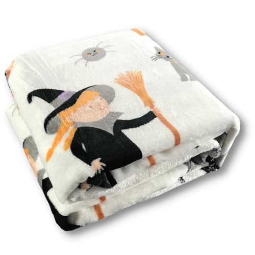 Halloween Throw Blanket: Cute Girl Witch With Faithful Cat Surrounded By Spiders And Bats Print On Fuzzy Soft Velvet Fleece Thro