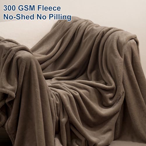 Phf Ultra Soft Fleece Blanket Queen Size, No Shed No Pilling Luxury Plush Cozy 300Gsm Lightweight Blanket For Bed, Couch, Chair, Sofa Suitable For All Season, 90' X 90', Cocoa Brown