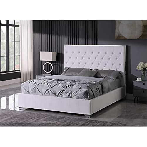 Best Master Furniture Kressa Velvet Fabric Tufted King Platform Bed in Cream
