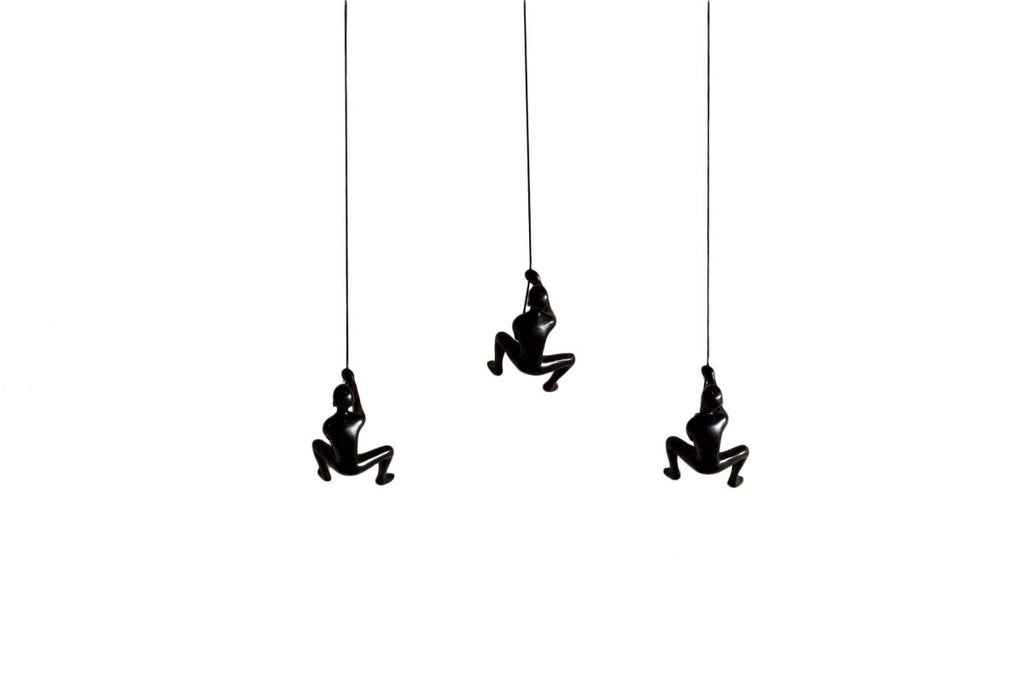 HomeRoots 293220 5.5 x 3.5 x 3.5 in. Climbing Man Black - Pack of 3