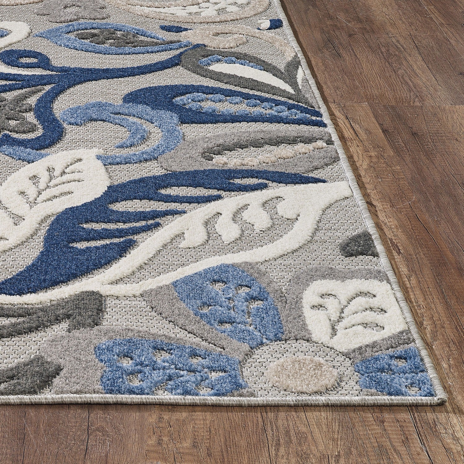 HomeRoots Grey/Blue UV-Treated Polypropylene 8’ x 10’ Blue Gray Jacobean Floral Indoor Outdoor Area Rug