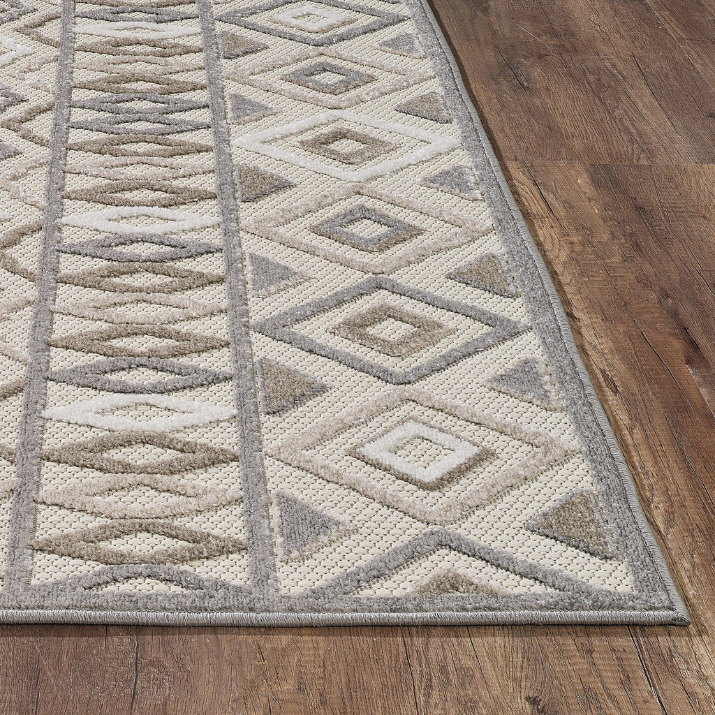 HomeRoots Grey UV-Treated Polypropylene 2’ x 4’ Gray Ivory Aztec Pattern Indoor Outdoor Area Rug