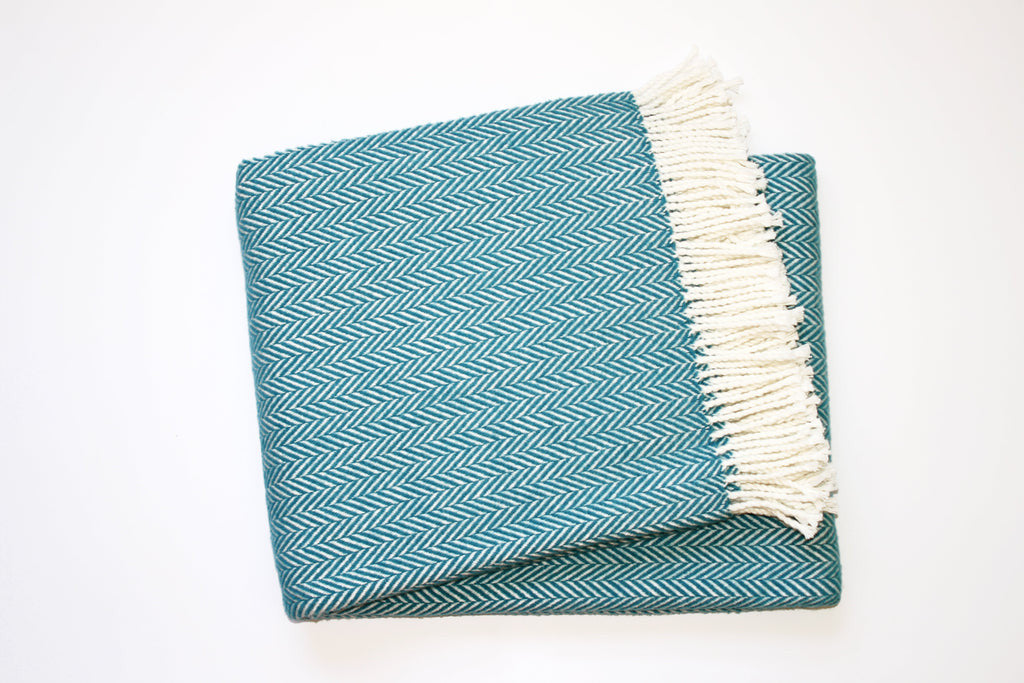 HomeRoots Ocean Cotton/Acrylic Teal Blue and White Dreamy Soft Herringbone Throw Blanket