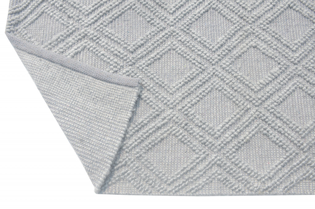 HomeRoots Grey PET Yarn 5’ x 7’ Gray Diamond Lattice Modern Area Rug