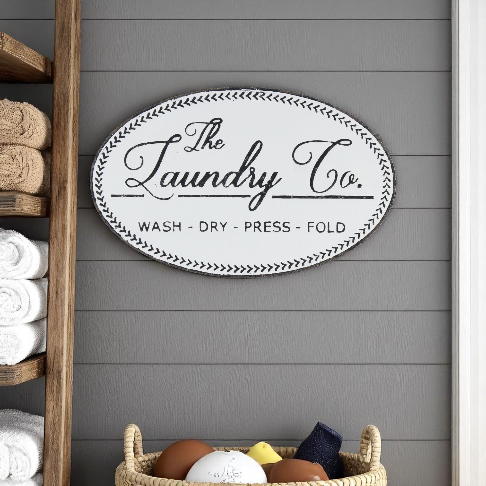 14 X 22 White And Dark Gray The Laundry Co Metal Oval Wall Decor