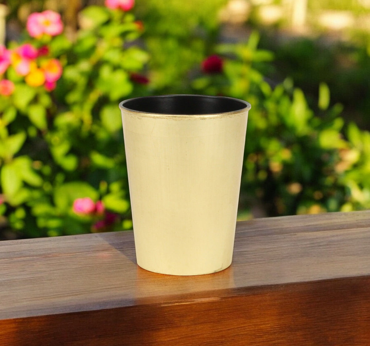 5' Gold Recycled Plastic Indoor Outdoor Round Pot Planter