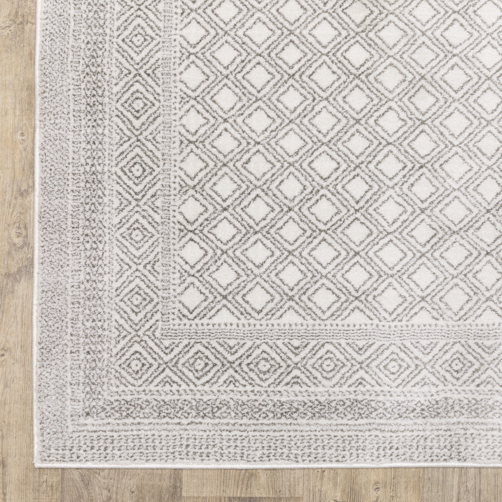 HomeRoots 507936 8 x 11 ft. White & Gray Oriental Power Loom Stain Resistant Rectangle Area Rug