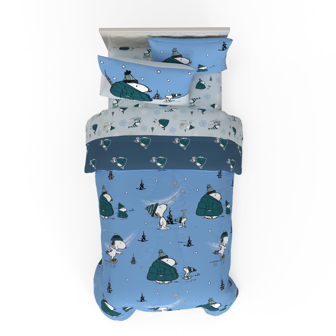 Franco Collectibles Peanuts Snoopy Puffer Coat Holiday & Christmas Bedding Soft Comforter And Sheet Set With Sham, 5 Piece Twin