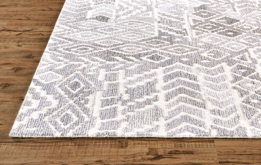 HomeRoots 512046 10 ft. Gray & White Wool Abstract Hand Tufted Handmade Round Area Rug