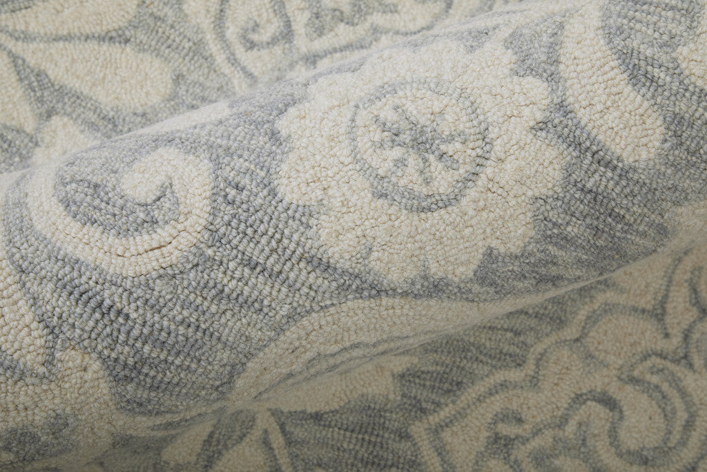 HomeRoots 512194 9 x 12 ft. Blue & Ivory Wool Paisley Hand Tufted Handmade Stain Resistant Rectangle Area Rug