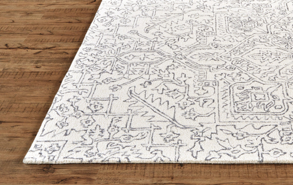 HomeRoots 512214 9 x 12 ft. Ivory & Gray Wool Floral Hand Tufted Handmade Stain Resistant Rectangle Area Rug
