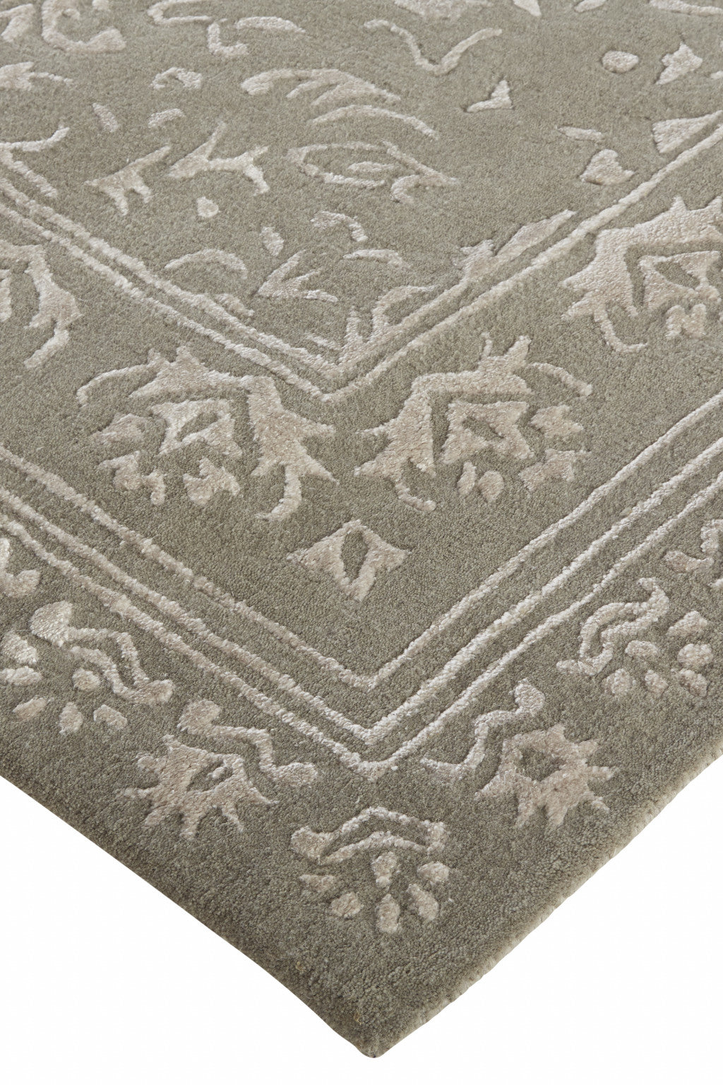 HomeRoots 512529 9 x 12 ft. Gray Taupe & Silver Wool Floral Hand Tufted Handmade Distressed Rectangle Area Rug
