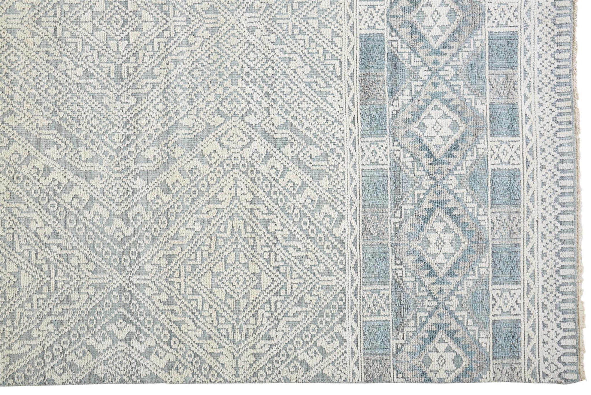 HomeRoots 512574 8 x 10 ft. Ivory Blue & Gray Geometric Hand Knotted Rectangle Area Rug