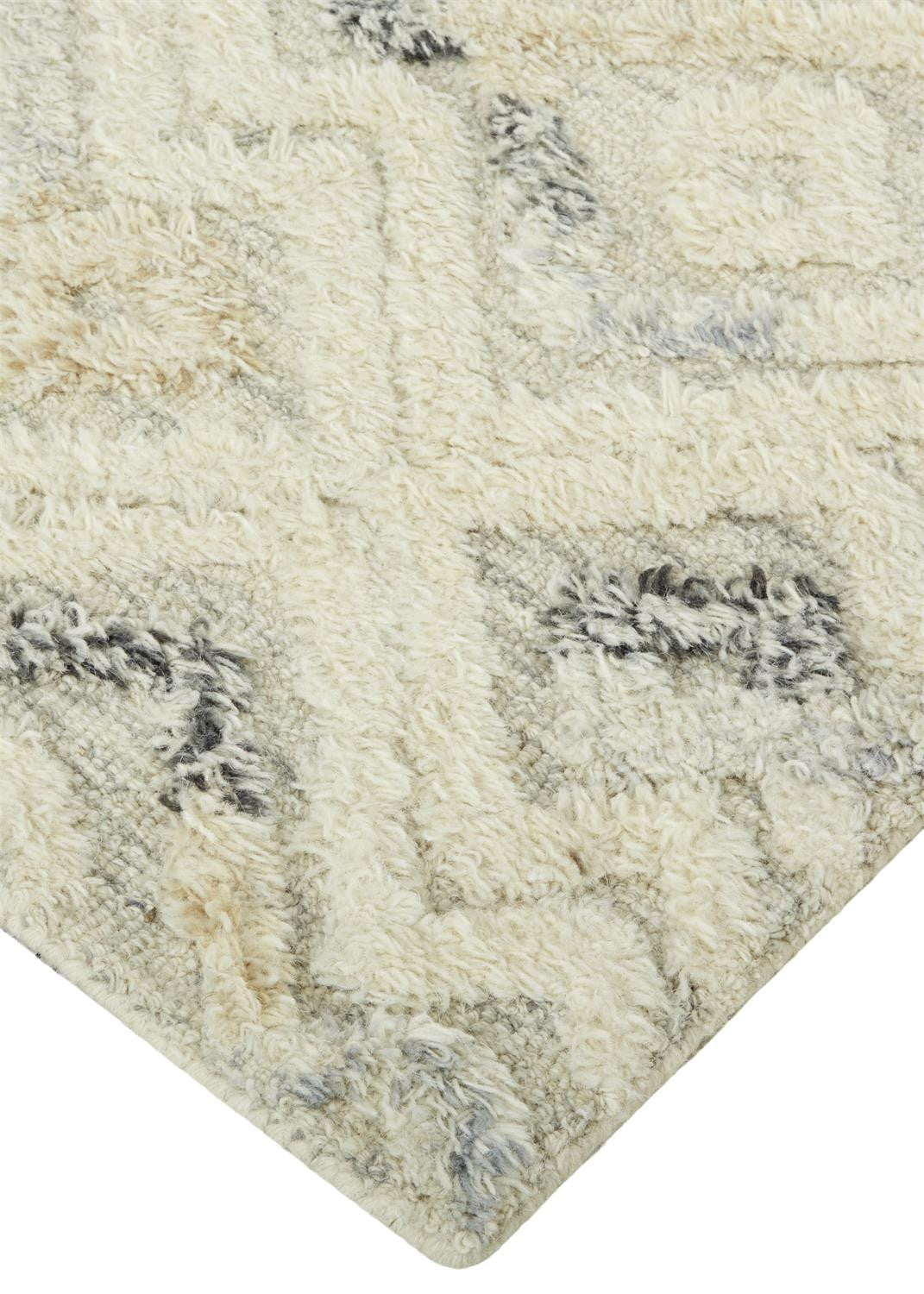 HomeRoots 512764 10 x 14 ft. Ivory Gray & Black Wool Geometric Tufted Handmade Rectangle Area Rug