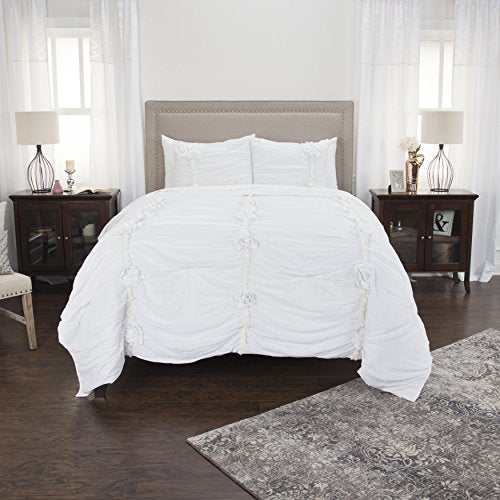 Rizzy Home | BQ4332 | Polyester Quilt | 106&quot;x92&quot; White/Neutral/ Stripe