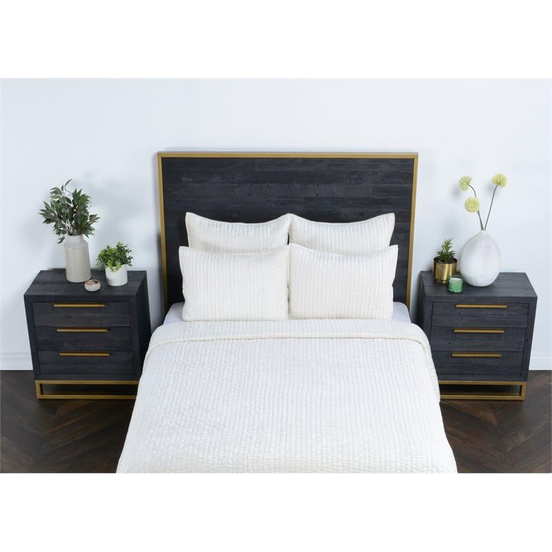 Kosas Home Dimitry 96x108 Rayon Velvet & Cotton Sateen King Quilt in Ivory